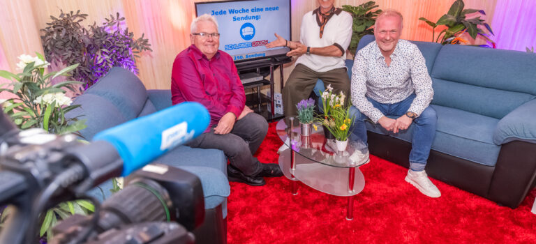 🎉 250. Ausgabe der „Schlagercouch“ – Jubiläumssendung mit Olaf Henning erfolgreich produziert 🎤